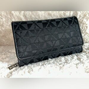 Maxx New York Black Clutch Wallet  Like New